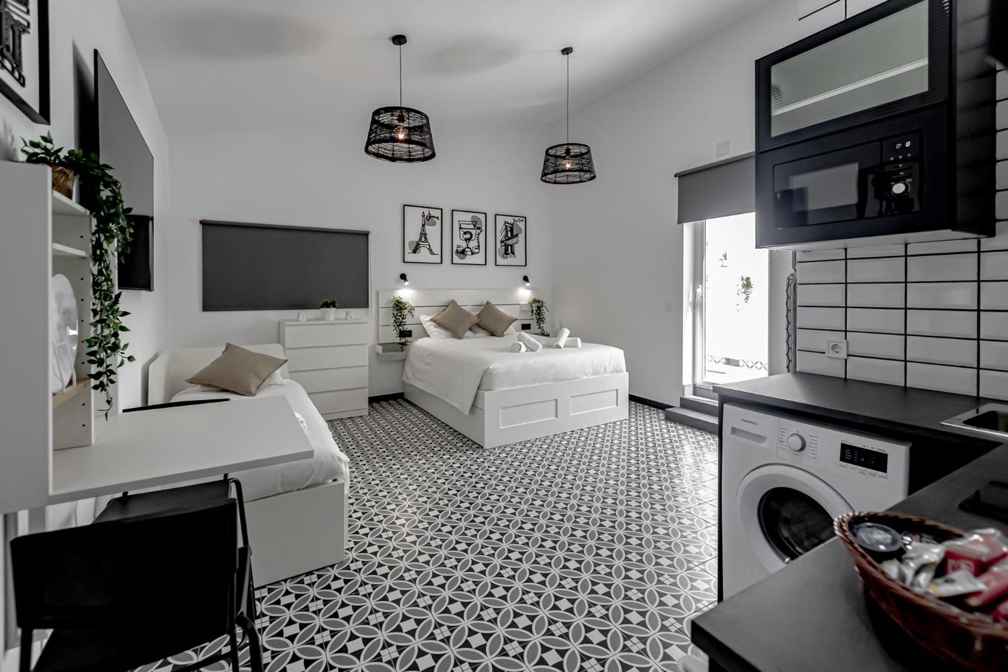 Apartamentos Pino Benidorm Rum bild